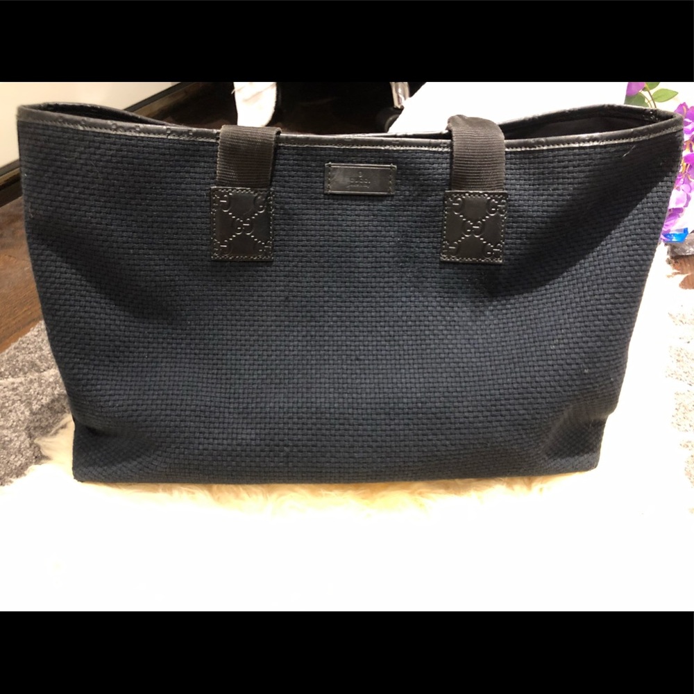 GUCCI authentic    large tote bag carryall